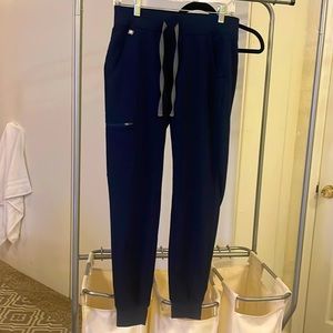 EUC-Figs Zamora Navy Blue pants “Technical Collection“ size small